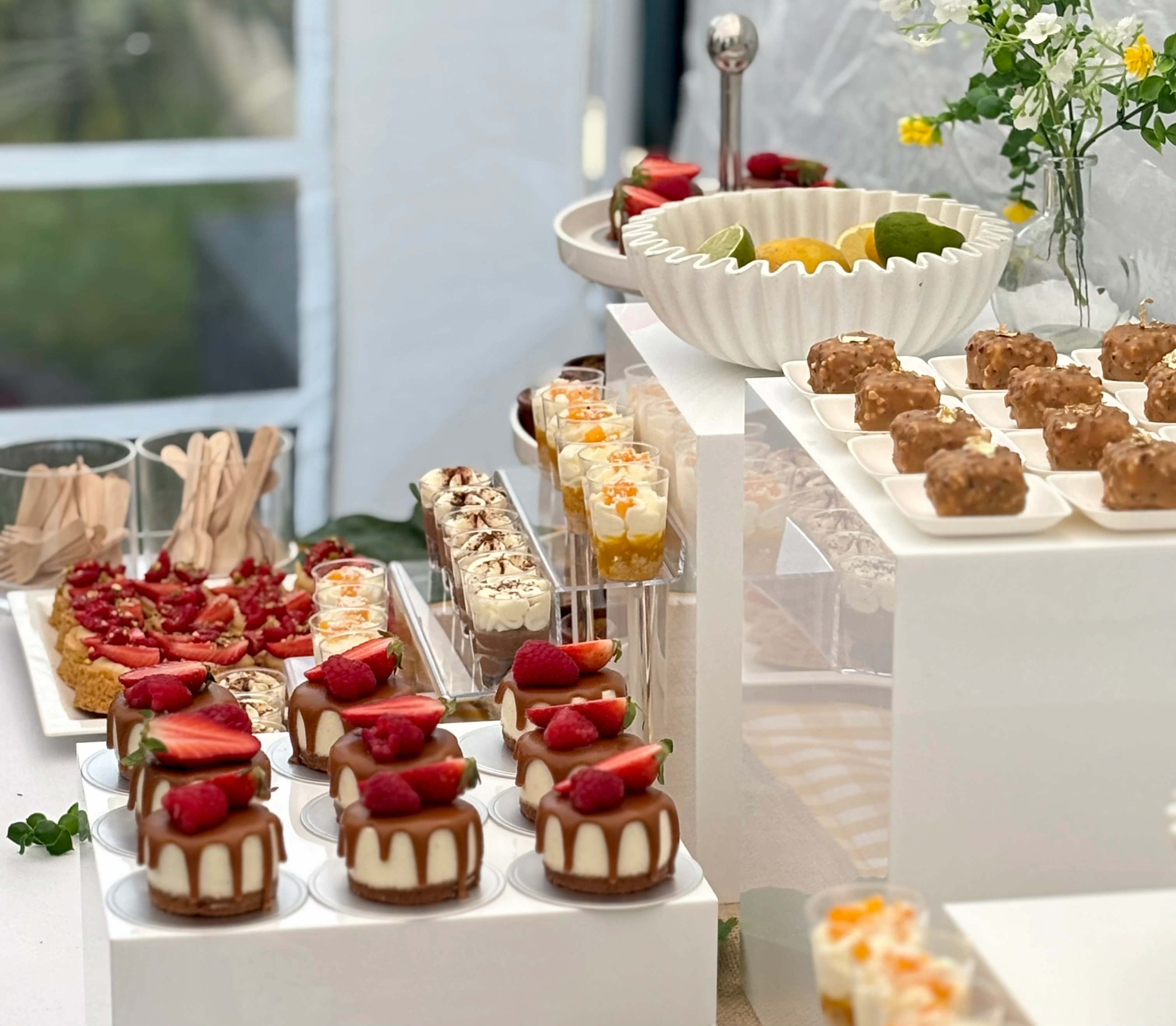 ÉLÉGANCE & GÉNÉROSITÉ